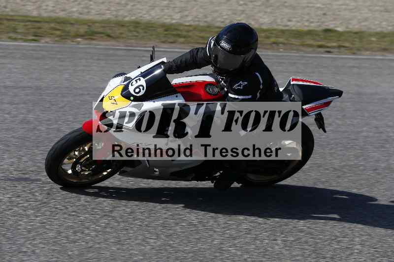 /01 02.04.2026 MAZ ADR/Gruppe gelb Gruppe gruen/56